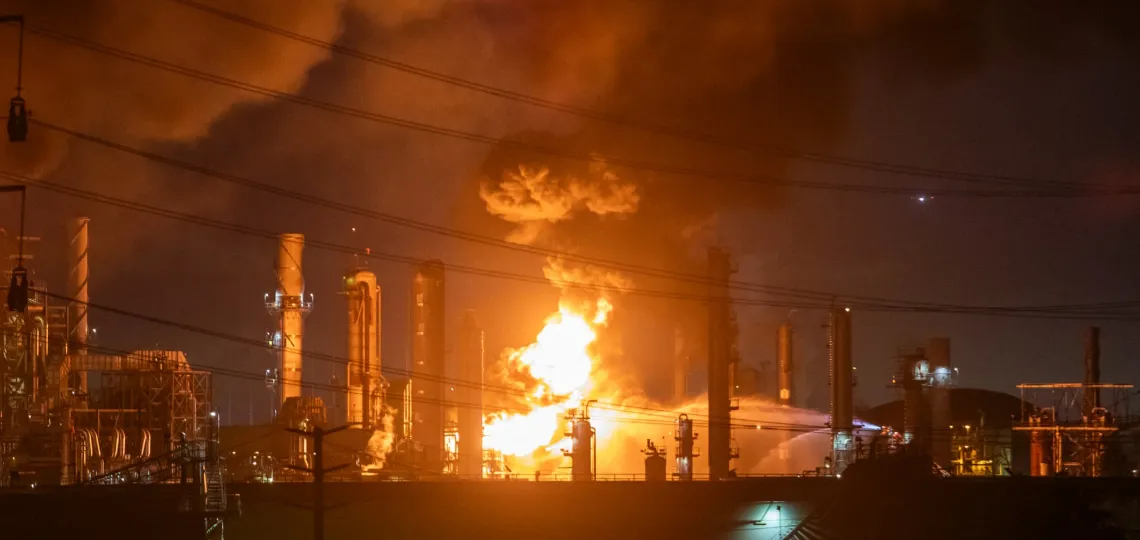 Fire temporarily halts operations at BP’s 440,000 bpd Whiting refinery