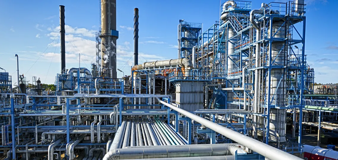 TotalEnergies et Shell boostent leurs profits malgré le recul des cours du pétrole