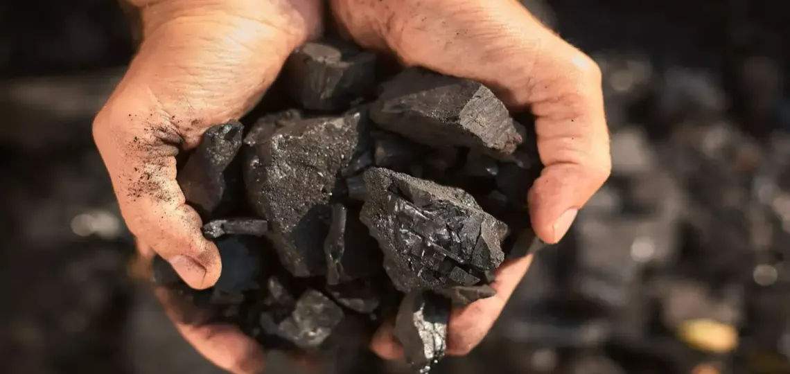 China opts for quarterly thermal coal contracts with Indonesia for 2026
