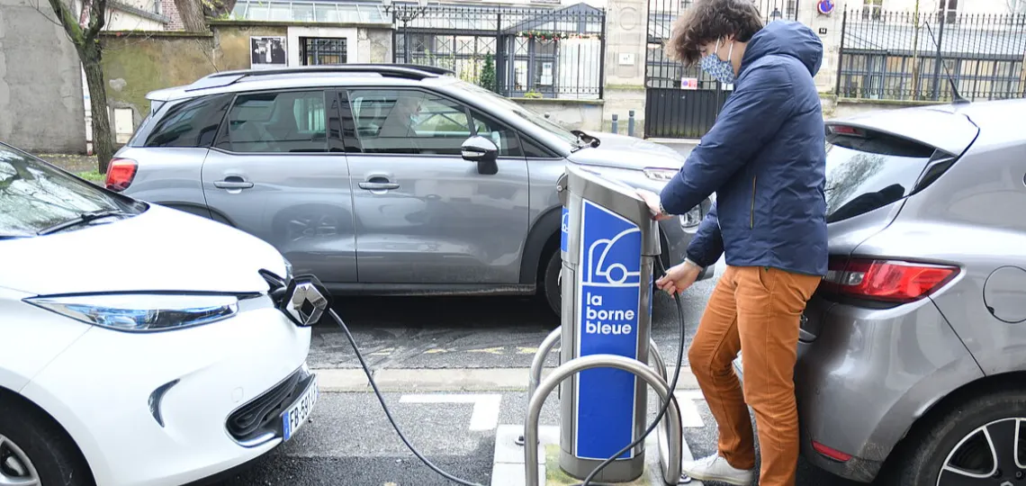 Sipperec renews electricity concession contract with EDF and Enedis