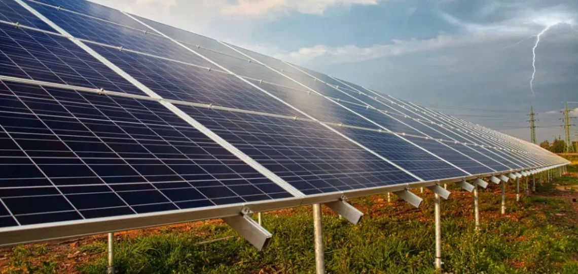 Le projet solaire de 40MW d’Enviromena validé malgré l’opposition locale