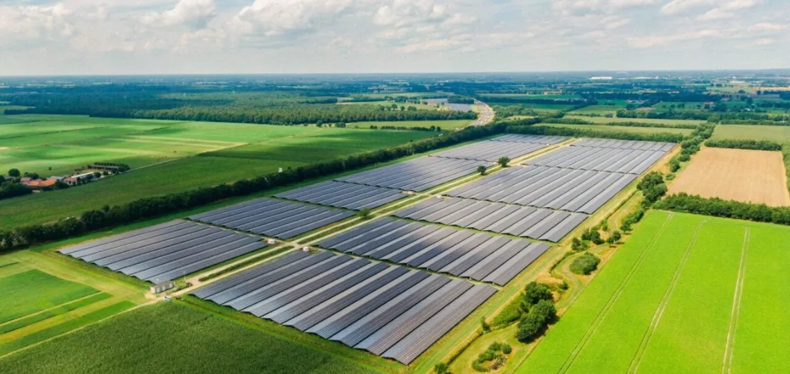Emmvee commissions 2.5 GW solar line and gains 6% on stock exchange