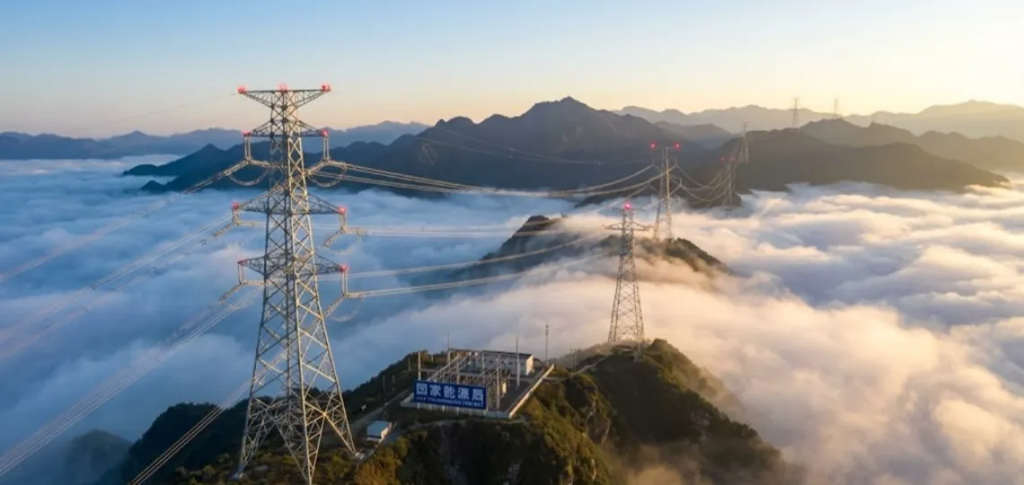 La Chine franchit les 10 000 TWh de consommation électrique et accélère sa transition énergétique