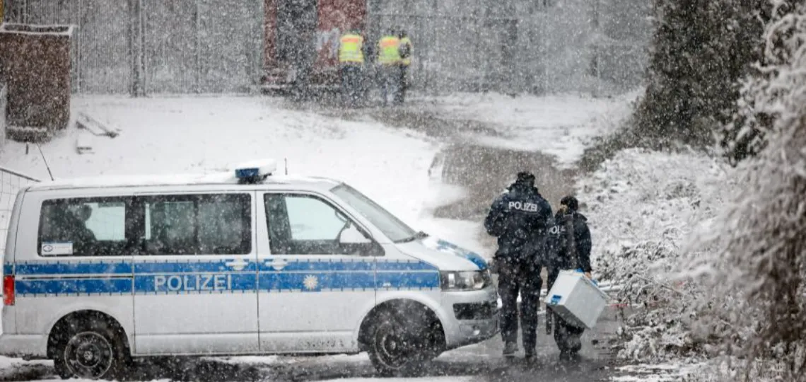 Berlin restores electricity after longest blackout since World War Two